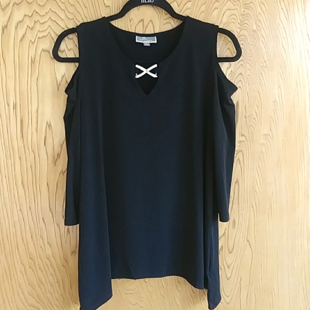 JM Collection Black cold Shoulder top.